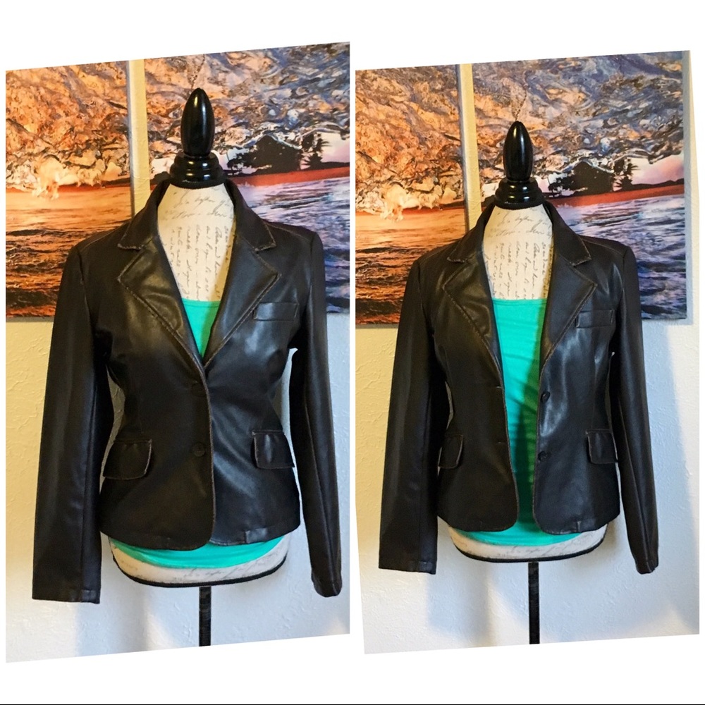 ❌SOLD❌ Brown Faux Leather Jacket